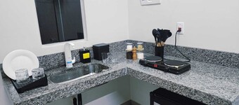 Pantanal Path Suites in Aquidauana, less than 100 meters from Pantaneta Avenue