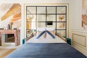 Apartment, Stadtblick | Wohnbereich