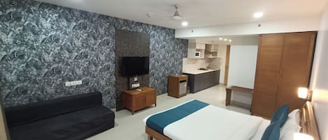 1 habitación, tabla de planchar con plancha, wifi y ropa de cama