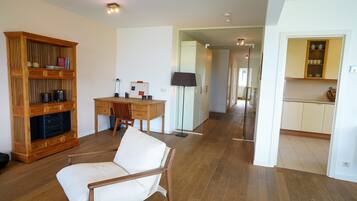 Apartemen | 3 kamar tidur dan internet