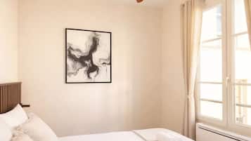 Superior Apartment, Courtyard View | Iron/ironing board, travel cot, free WiFi, bed sheets