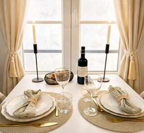 Smart TV 80 cm con canales de televisión digitales