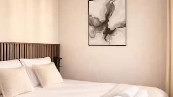 Iron/ironing board, travel cot, free WiFi, bed sheets