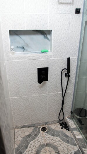 Towels, soap, toilet paper