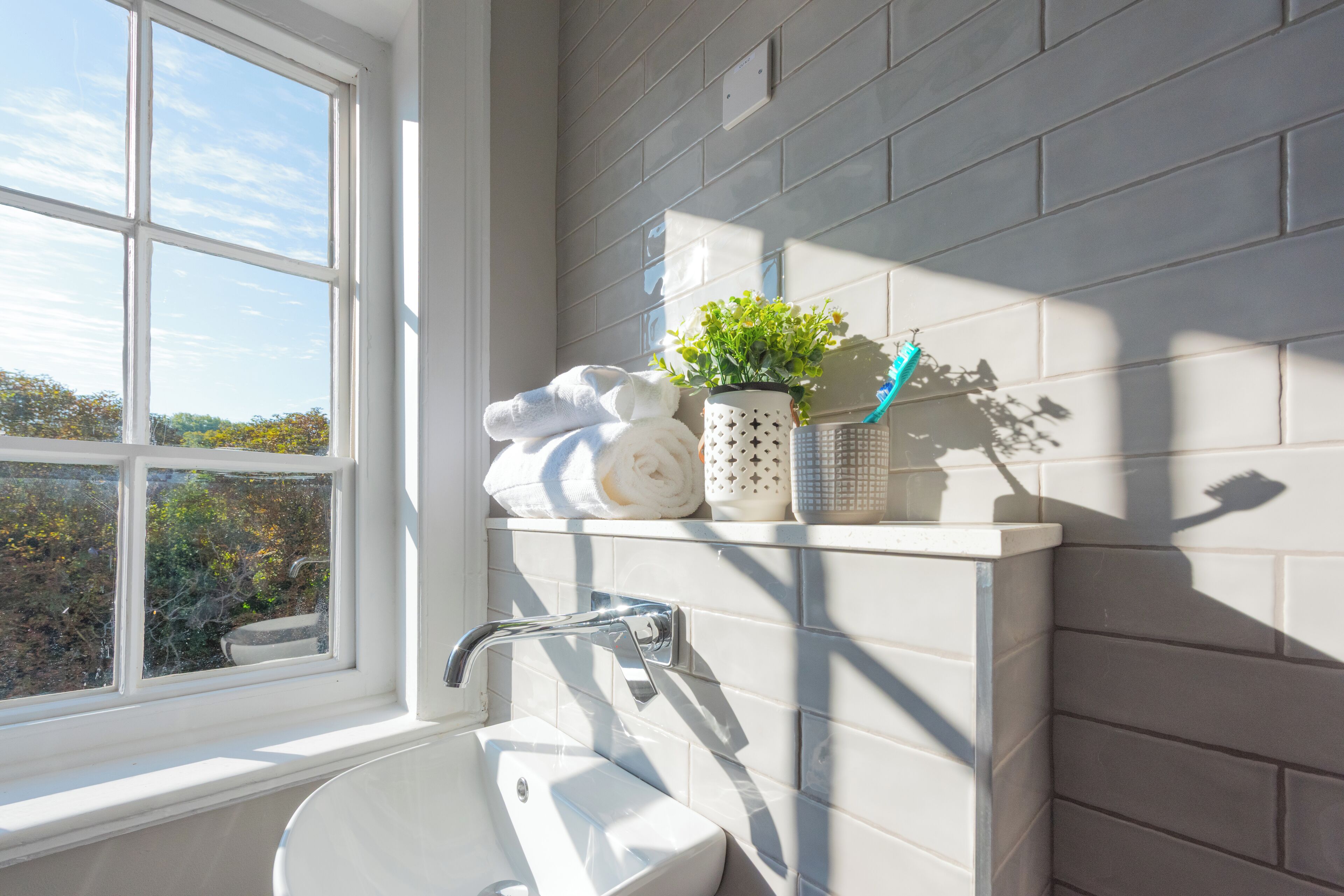 Bruser, hårtørrer, håndklæder, Sæbe