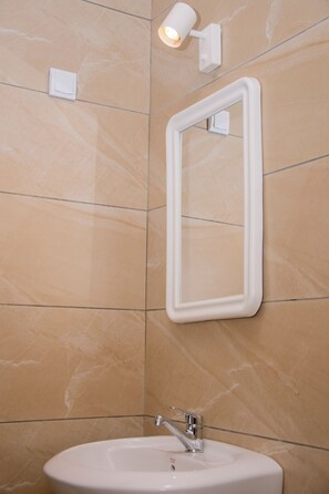 Handtücher, Toilettenpapier