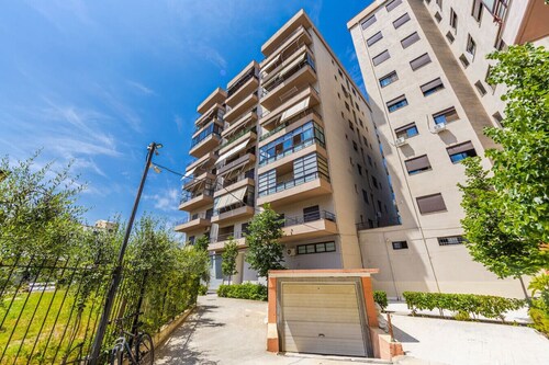 Elegant Stay in the City Center