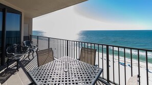 Condo, 3 habitaciones | Áreas de la propiedad