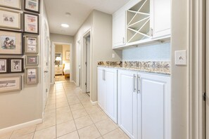 Condo, 3 Bedrooms - Phoenix X 104 3 Bedroom Condo (Orange Beach)