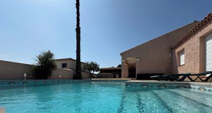 House 100 m2, with heated swimming pool