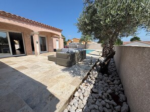 Terrace/patio - House 100 m2, with heated swimming pool (Pomérols)