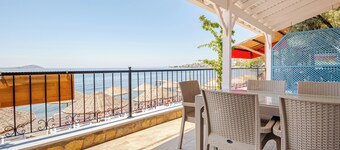 Marmara Yali Evi - Direct Beachfront 3-Room-Apartment