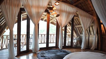 Family Villa, 3 Bedrooms, Private Pool, Garden View | In-room safe, free WiFi