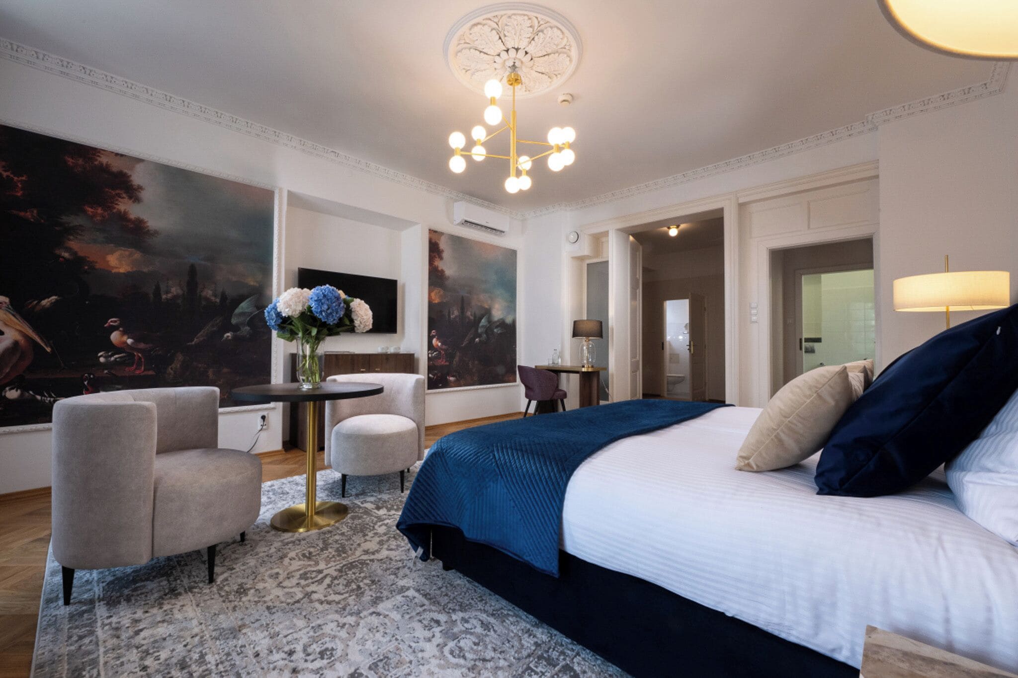 In-room safe, desk, iron/ironing board, free WiFi