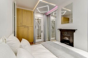 3 soverom, strykejern/-brett, reiseseng for barn og wi-fi (inkludert)