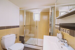 Apartment, Sea View | Bathroom