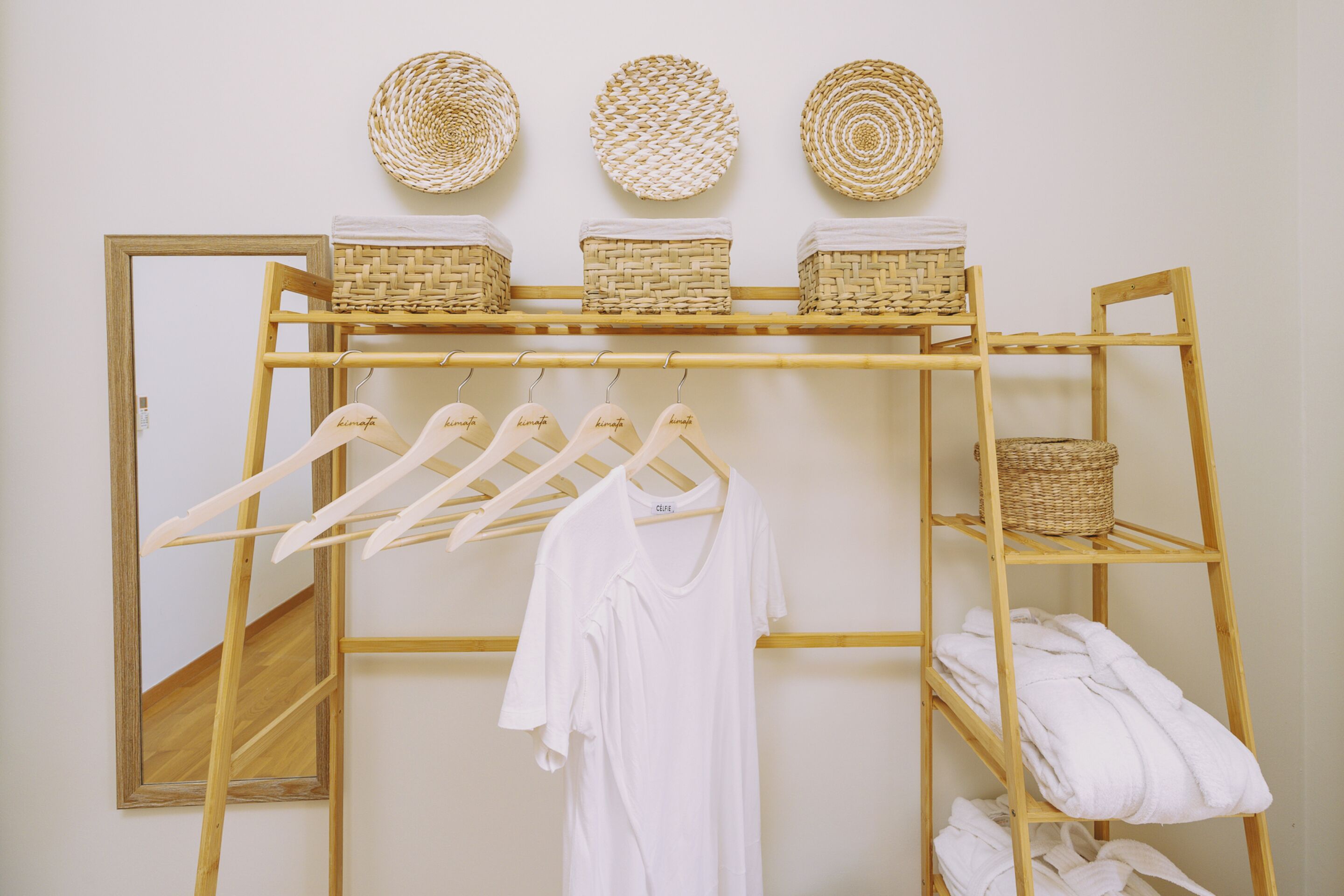 アパートメント シービュー | アイロン / アイロン台、旅行用ベビーベッド、WiFi (無料)、ベッドシーツ