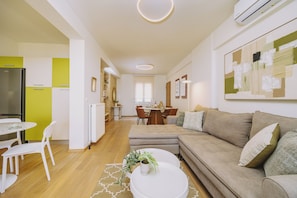 Appartement, vue mer | Salle de séjour