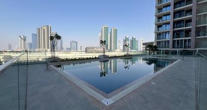 Cozy 1-bedroom apartment in welcoming Maryah Island, Abu Dhabi with WiFi, AC