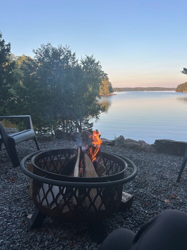 Lakefront private retreat on Lake Rosseau