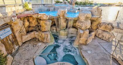 Mariners Club Unit 904, Brand New Completely Remodeled Preferred Partner Listing