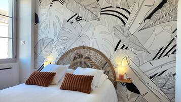 2 slaapkamers, een strijkplank/strijkijzer, reisbedje, gratis wifi