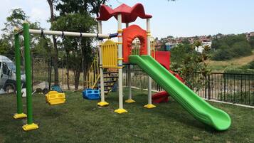 Aire de jeux - extérieure