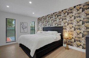 4 bedrooms, WiFi, bed sheets