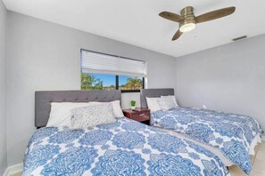 3 bedrooms, WiFi, bed sheets