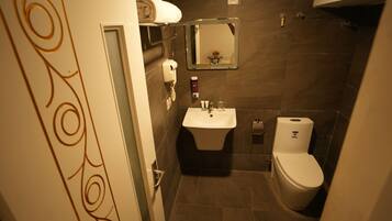 Towels, soap, shampoo, toilet paper