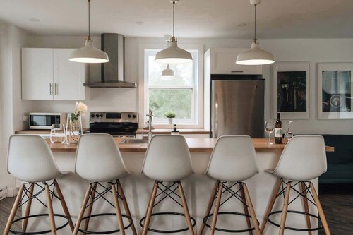 Hot Tub & Mountain Views | Snowmobile Trail Access