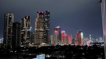 Apartamento, 1 habitación, balcón, vistas a la ciudad | Exterior