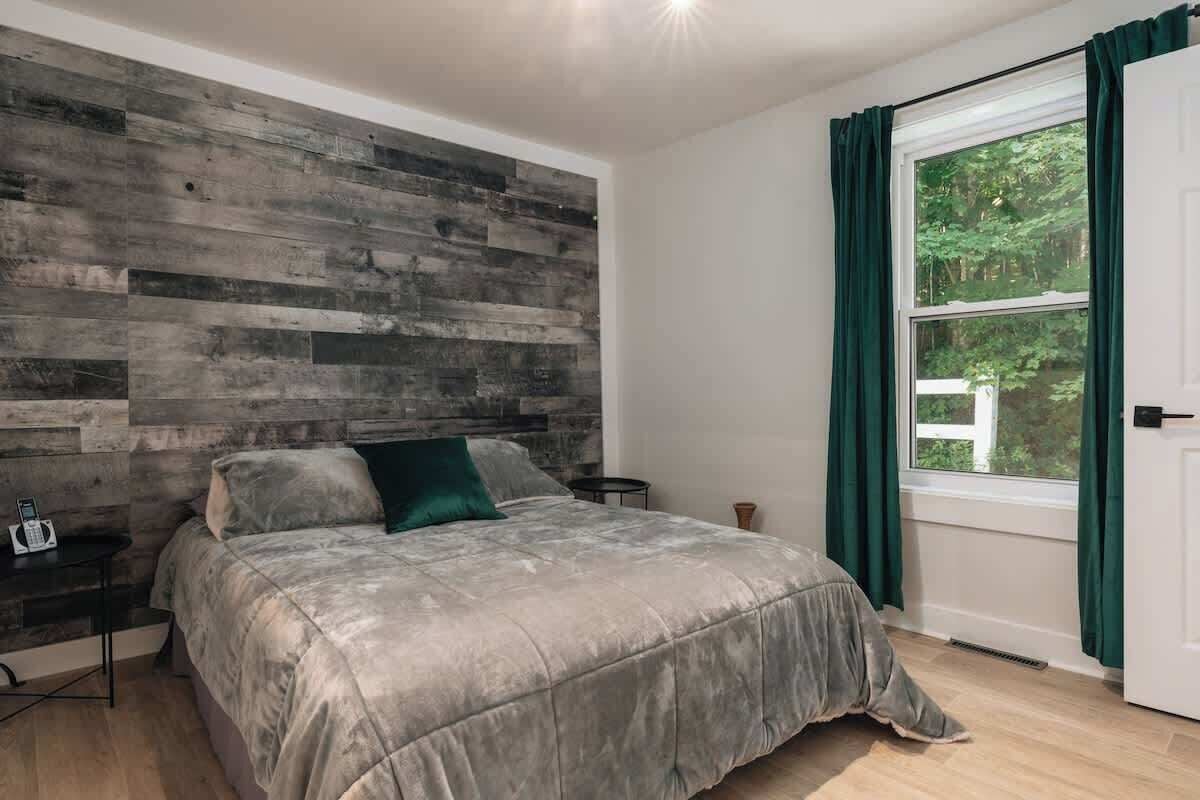 4 quartos, berço de viagem, Wi-Fi, roupa de cama