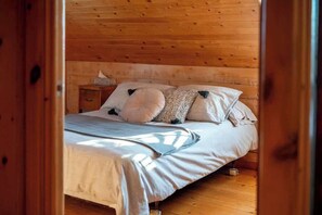 4 habitaciones, cuna de viaje, wifi y ropa de cama 