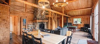 Riverside Log Cabin with Hot Tub and Fireplaces