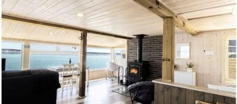 Waterfront Loft with Hot Tub, BBQ and Fire Pit