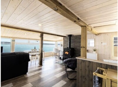 Waterfront Loft with Hot Tub, BBQ and Fire Pit