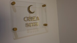 Uklassifisert bilde, 4 av 16, knapp