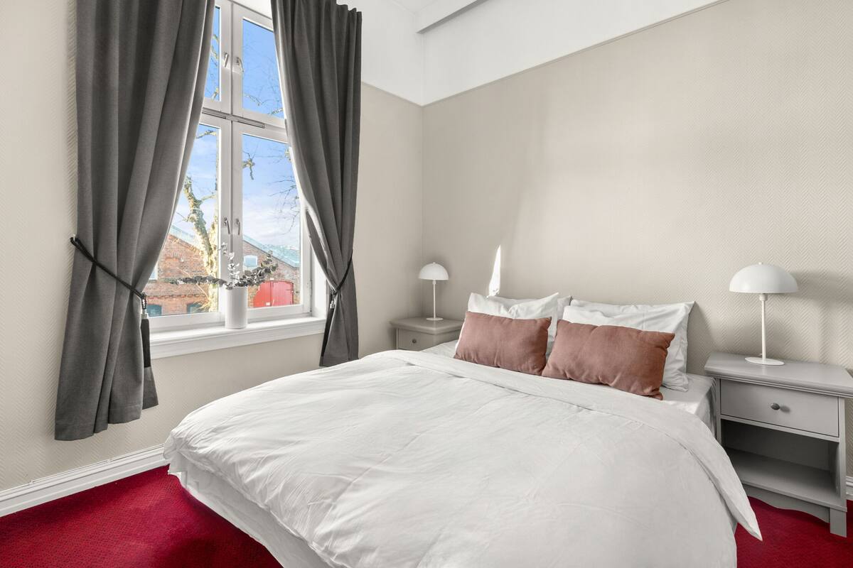 Basic Double Room | WiFi (free), bed sheets