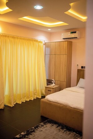 Family Apartment, Balcony, City View