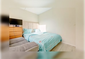 1 chambre, fer et planche Ă repasser, Wi-Fi, draps fournis