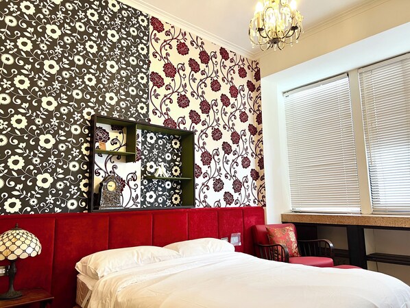 Basic Double Room | Free WiFi - Hour Roots (Tainan)