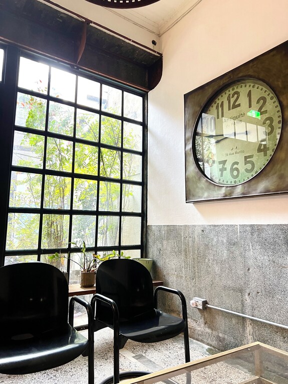 Hour Roots 築跡評價、藝術氛圍與豐盛早餐體驗、訂房資訊 – 台南特色民宿 - 照片 3