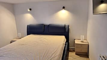 1 dormitori, wifi i roba de llit