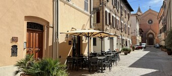 SE184 - Senigallia, comfortable three-room apartment in the historic center