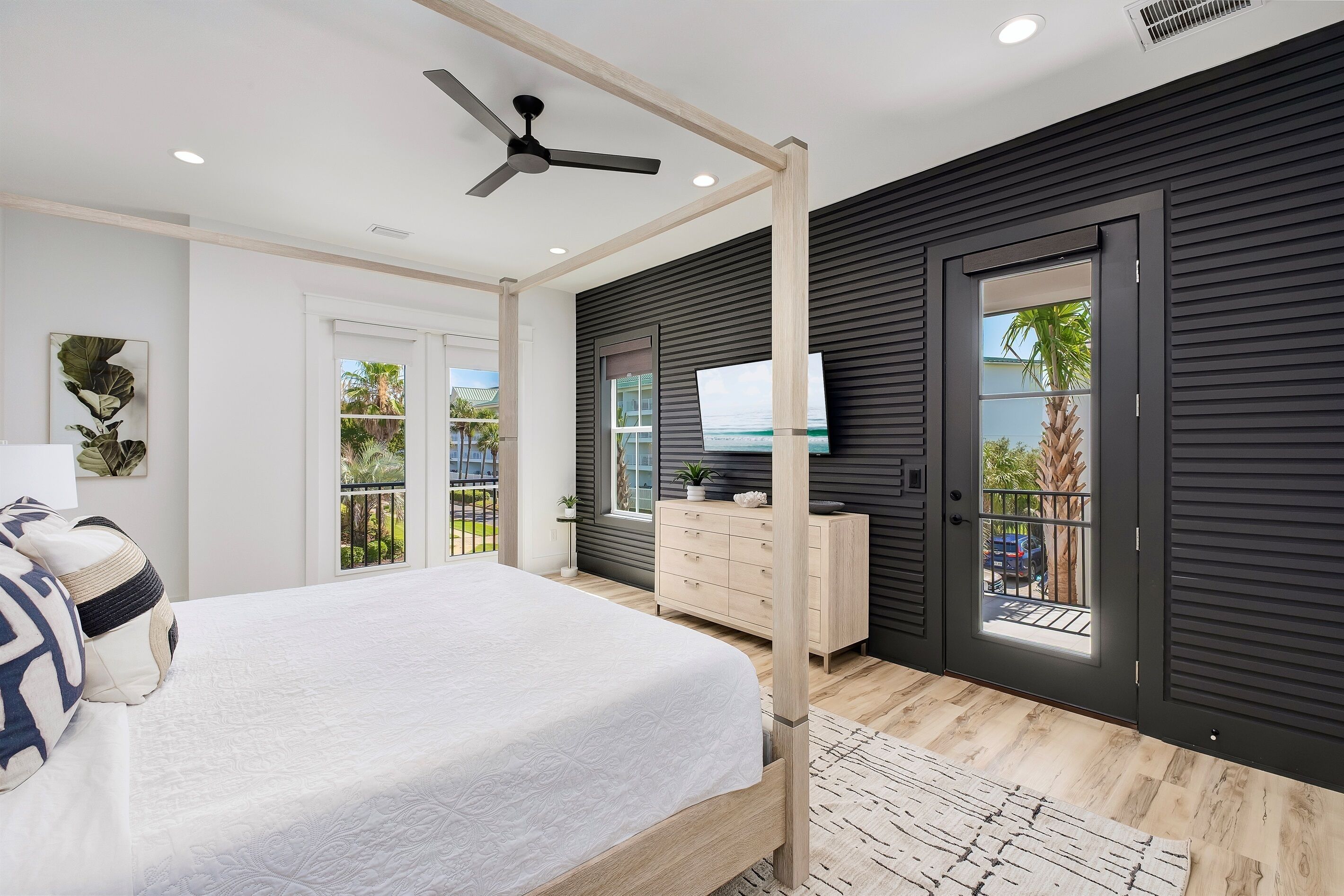 6 bedrooms, iron/ironing board, free WiFi, bed sheets