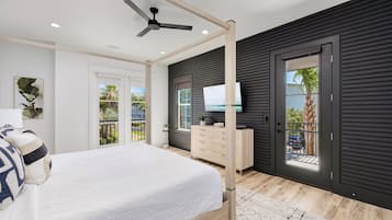 6 bedrooms, iron/ironing board, free WiFi, bed sheets