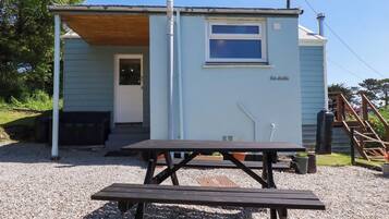 Tempat makan outdoor