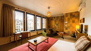 Deluxe Double Room, City View | Premium bedding, in-room safe, blackout drapes, soundproofing