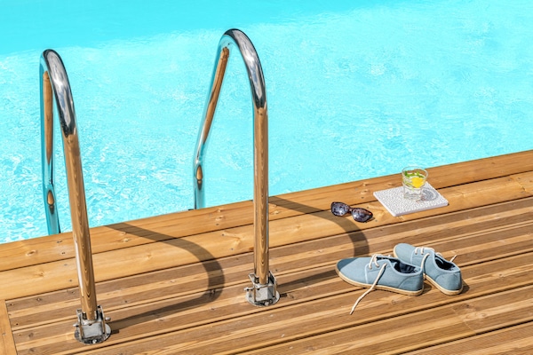 Seasonal outdoor pool